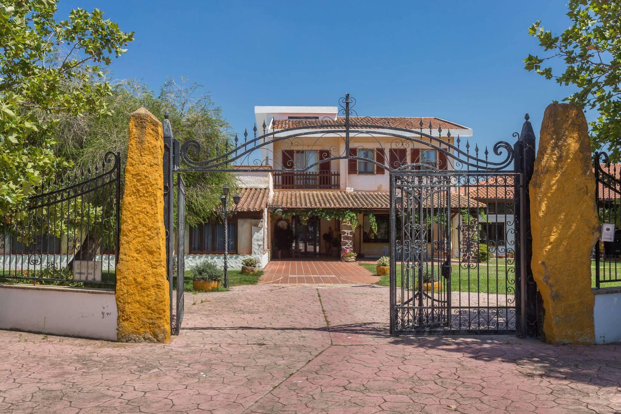 Locanda Da Renzo Siamaggiore Exterior photo